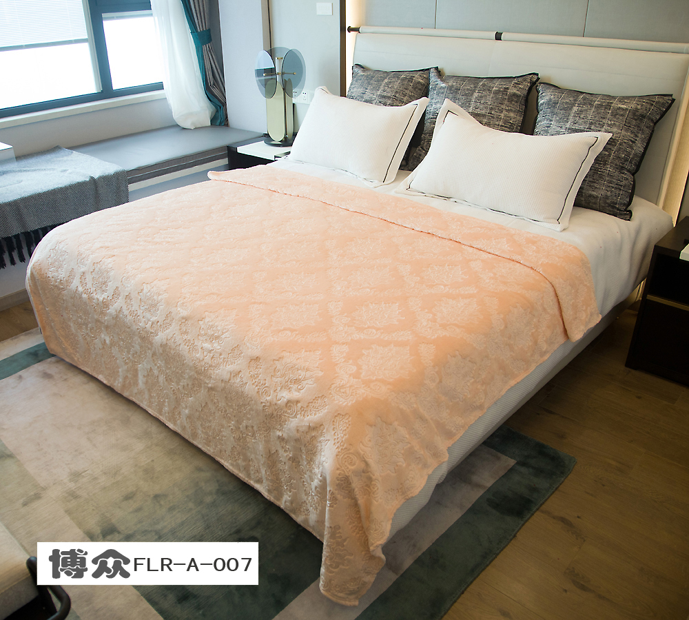 法兰绒压花聚宝盆